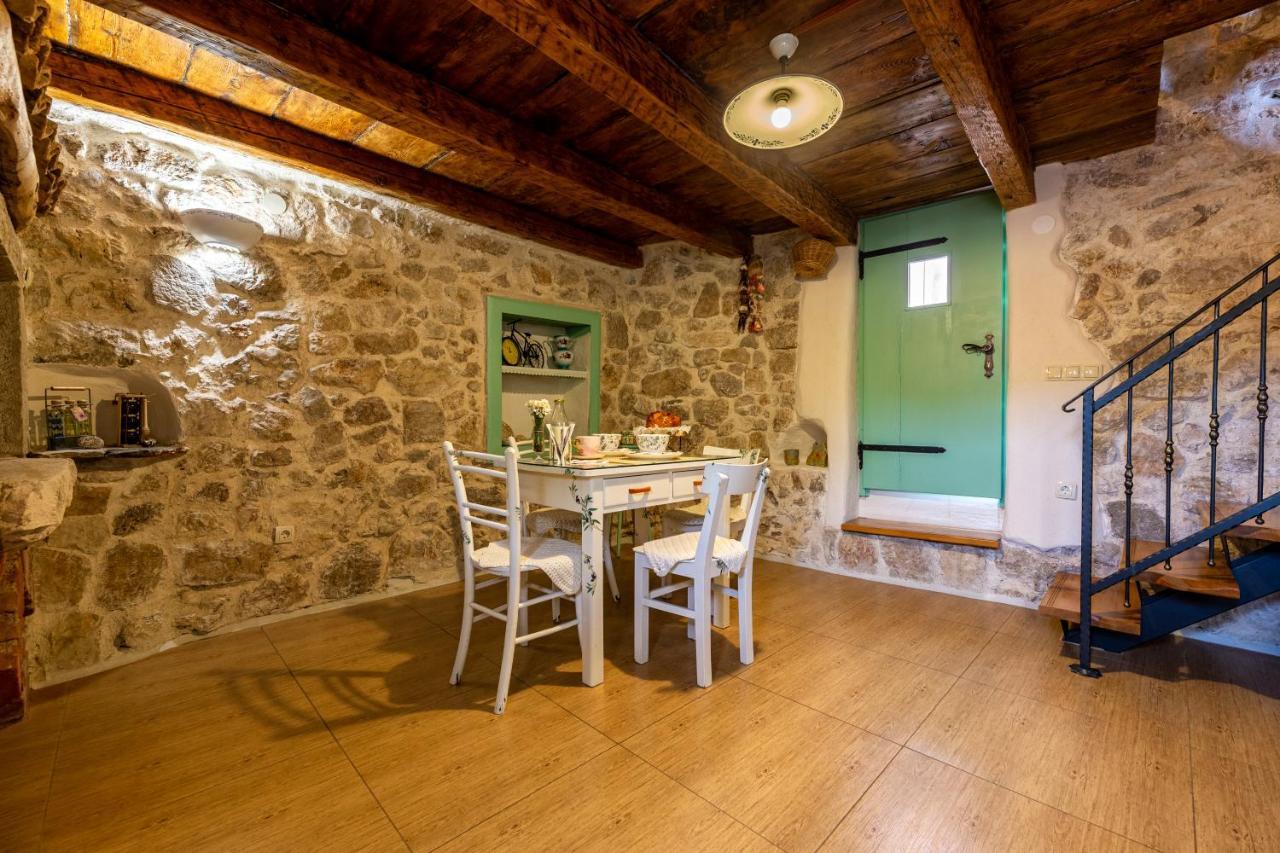 Parona Holiday Home Vrbnik Εξωτερικό φωτογραφία